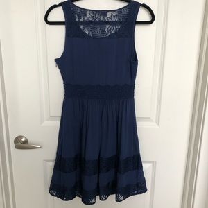 Lauren Conrad sleeveless lace and crochet trim dress